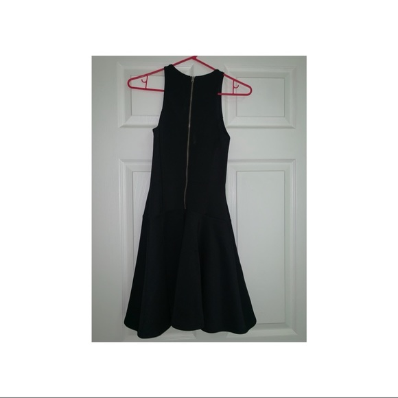 Abercrombie fit and flare black dress - Picture 3 of 3